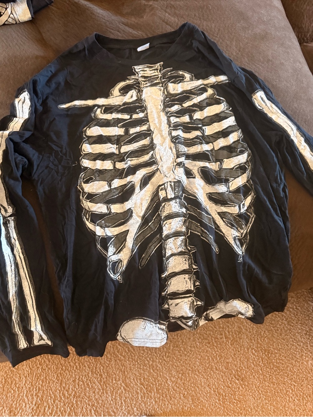 Men's Black Long-Sleeve Skeleton Graphic Tee